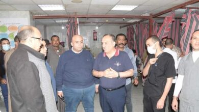 محافظ أسيوط يتفقد مستشفى الغنايم المركزي