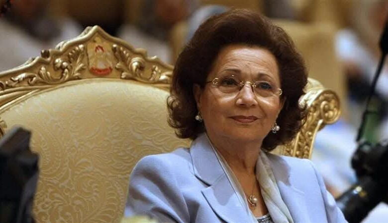 السيدة سوزان مبارك