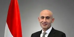 السيد محمد عبد اللطيف وزير التربية والتعليم