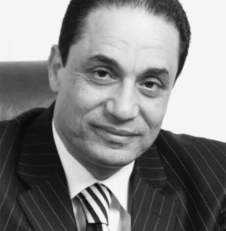 الدكتور سامي عبد العزيز