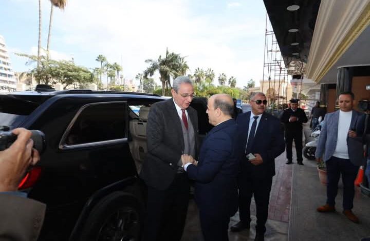 محافظ الغربية