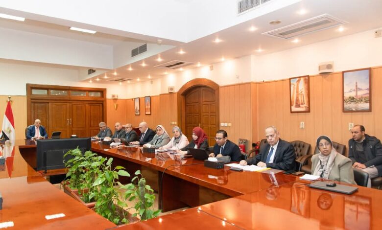 وزير الري يترأس اجتماع اللجنة الدائمة العليا للسياسات بالوزارة