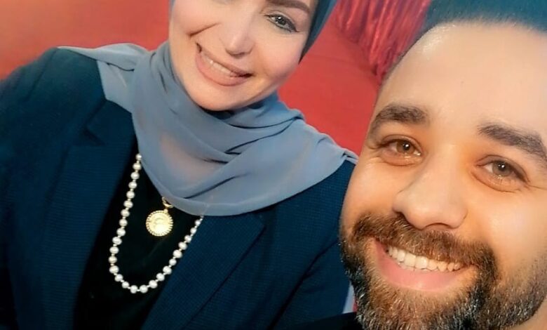 الفنان علاء طلبة والدكتورة فاتن عزازي