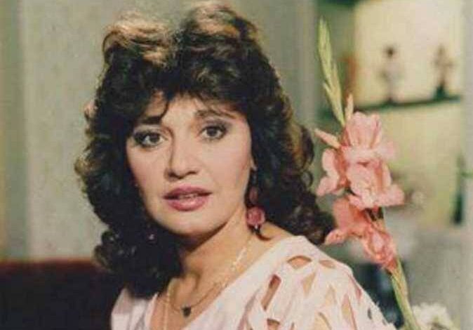 مديحة كامل