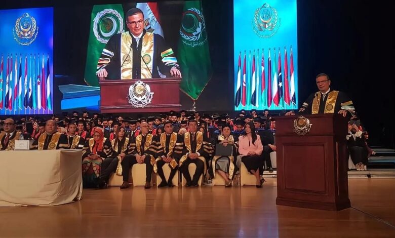 وزير الزراعة يحتفل بتخرج الاكاديمية