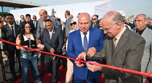 وزير النقل يفتتح ميناء العامرية الجاف