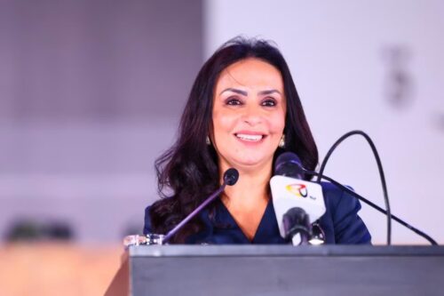 الموافقة على 1828 منحة أجنبية